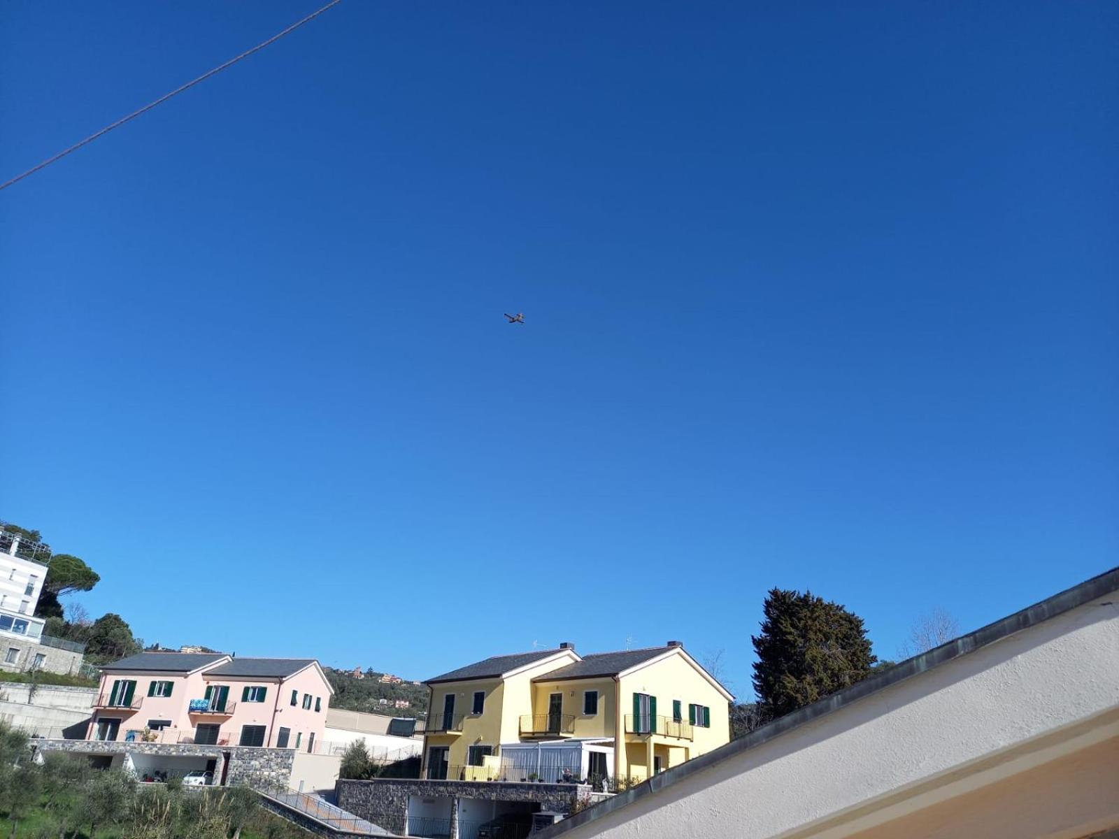 شقة Terrazza Sul Mare In Via Devoto كيافاري المظهر الخارجي الصورة