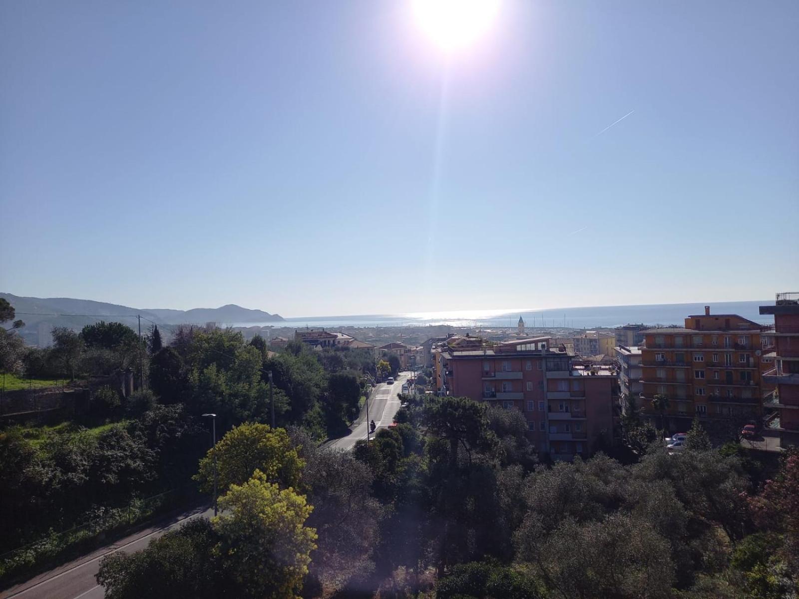 شقة Terrazza Sul Mare In Via Devoto كيافاري المظهر الخارجي الصورة